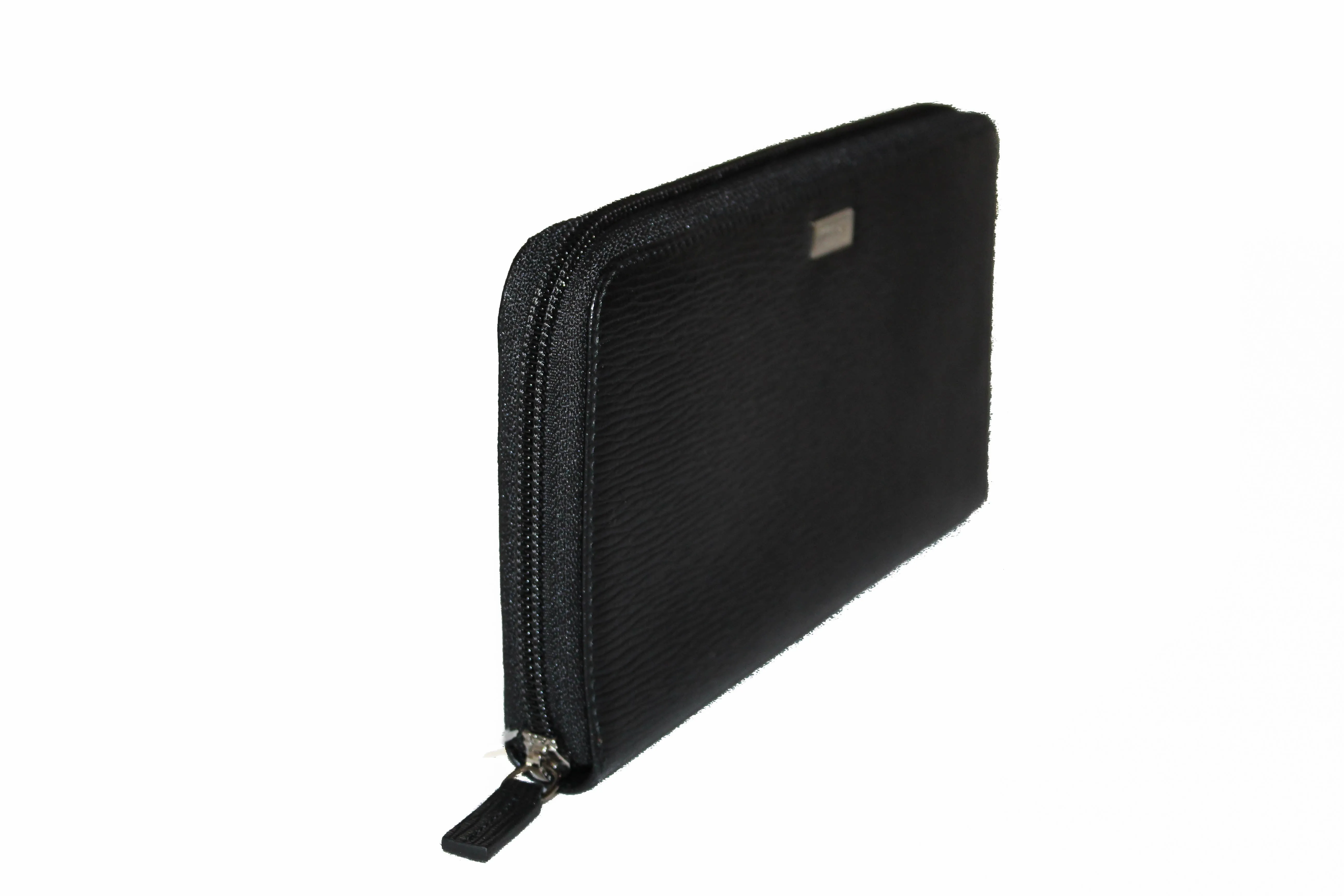 Authentic New Salvatore Ferragamo Black Hammered Calfskin Leather Zip Around Wallet