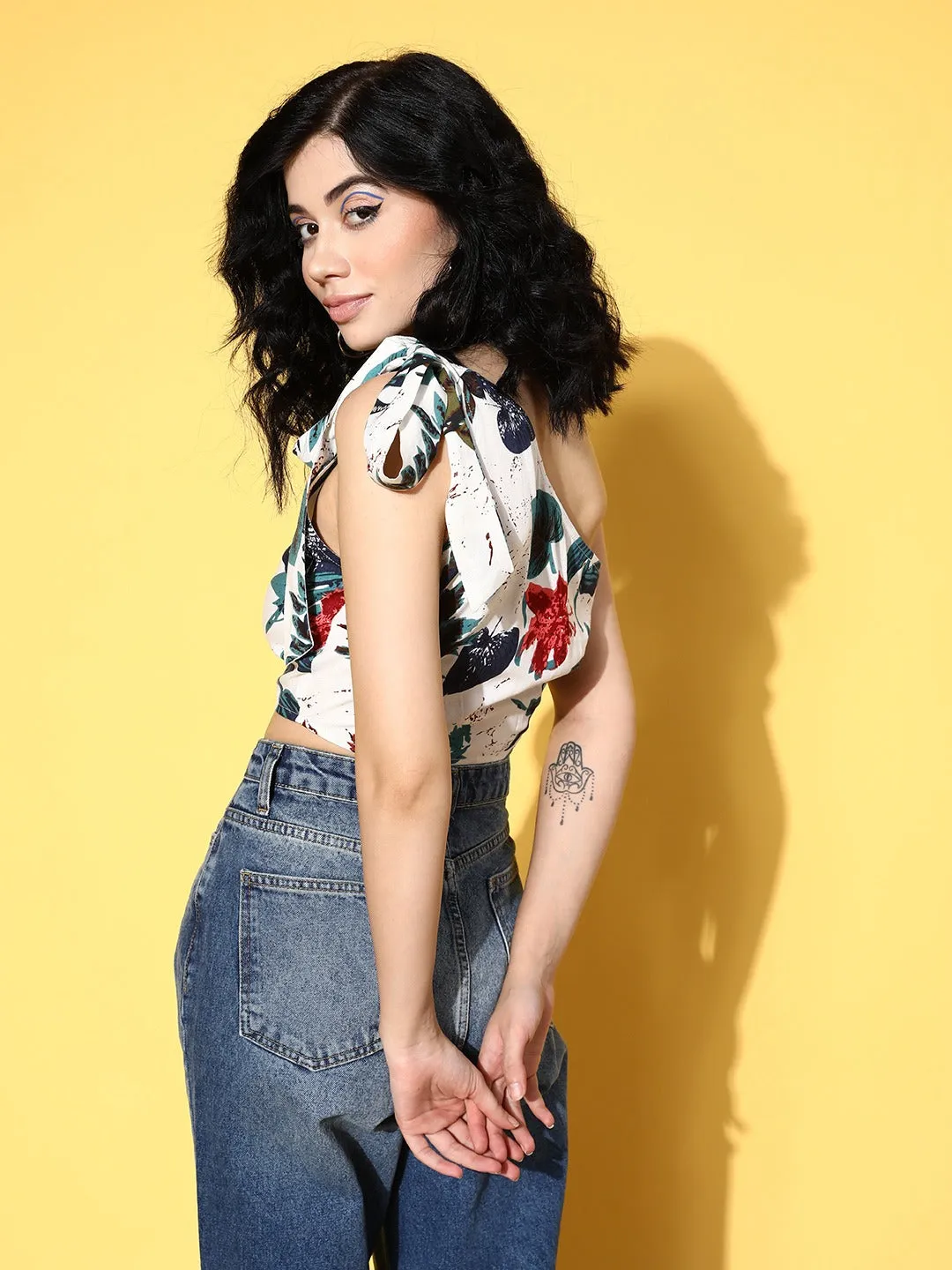 Berrylush Women White & Blue Floral Printed One-Shoulder Neck Tie-Up Strap Cropped Top