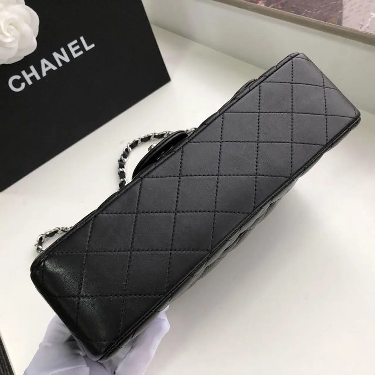 CHL Classic HandBag Black For Women 9.9in/25.5cm A01112
