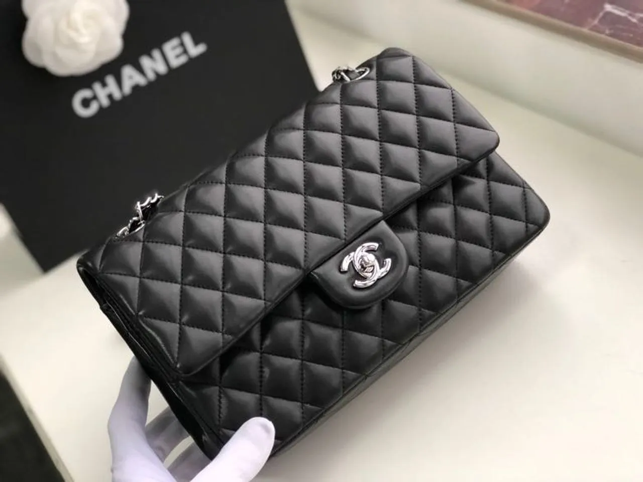 CHL Classic HandBag Black For Women 9.9in/25.5cm A01112