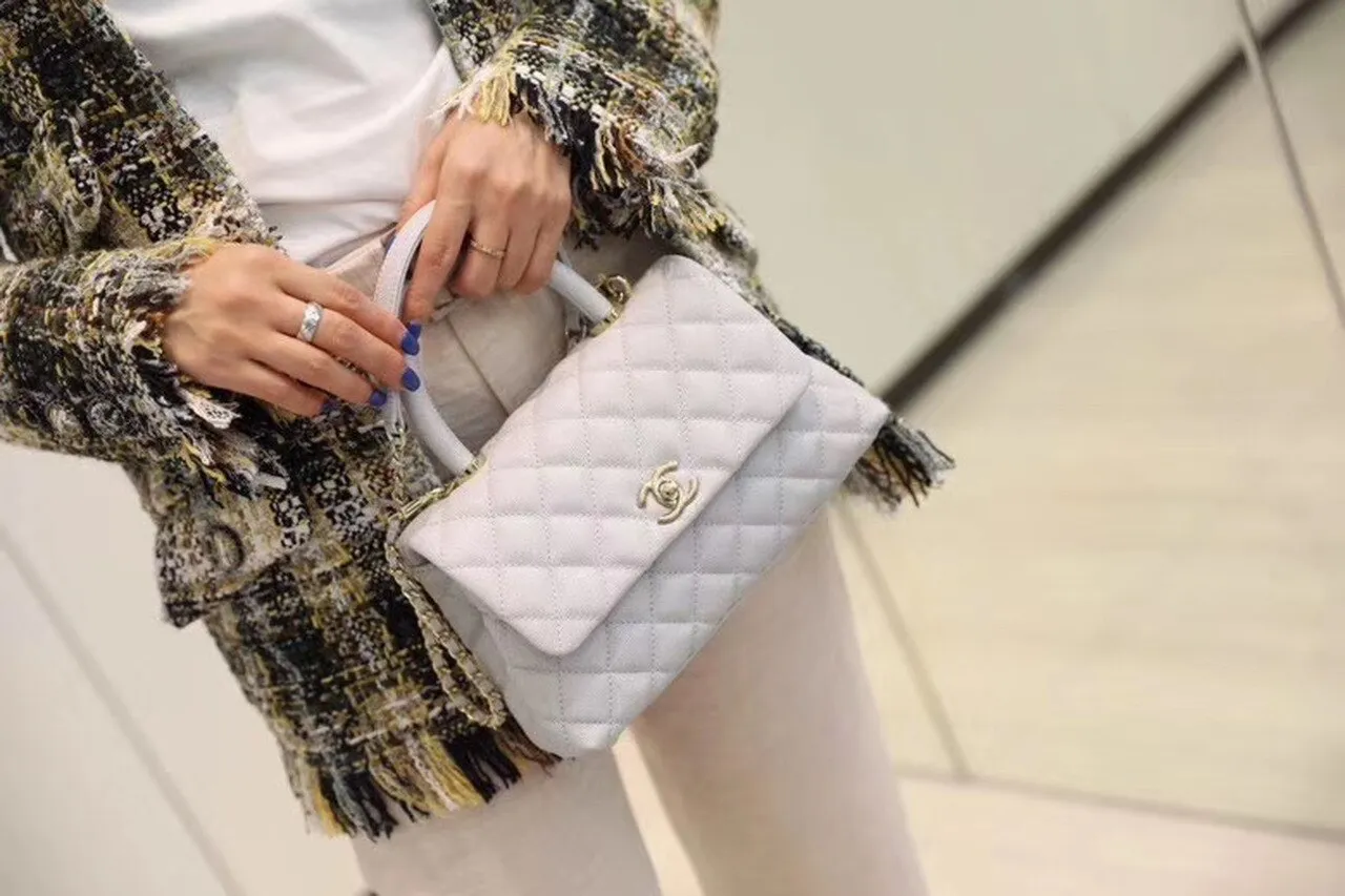 CHL Coco With Top Handle Bag Gold Toned Hardware White For Women 9.4in/24cm