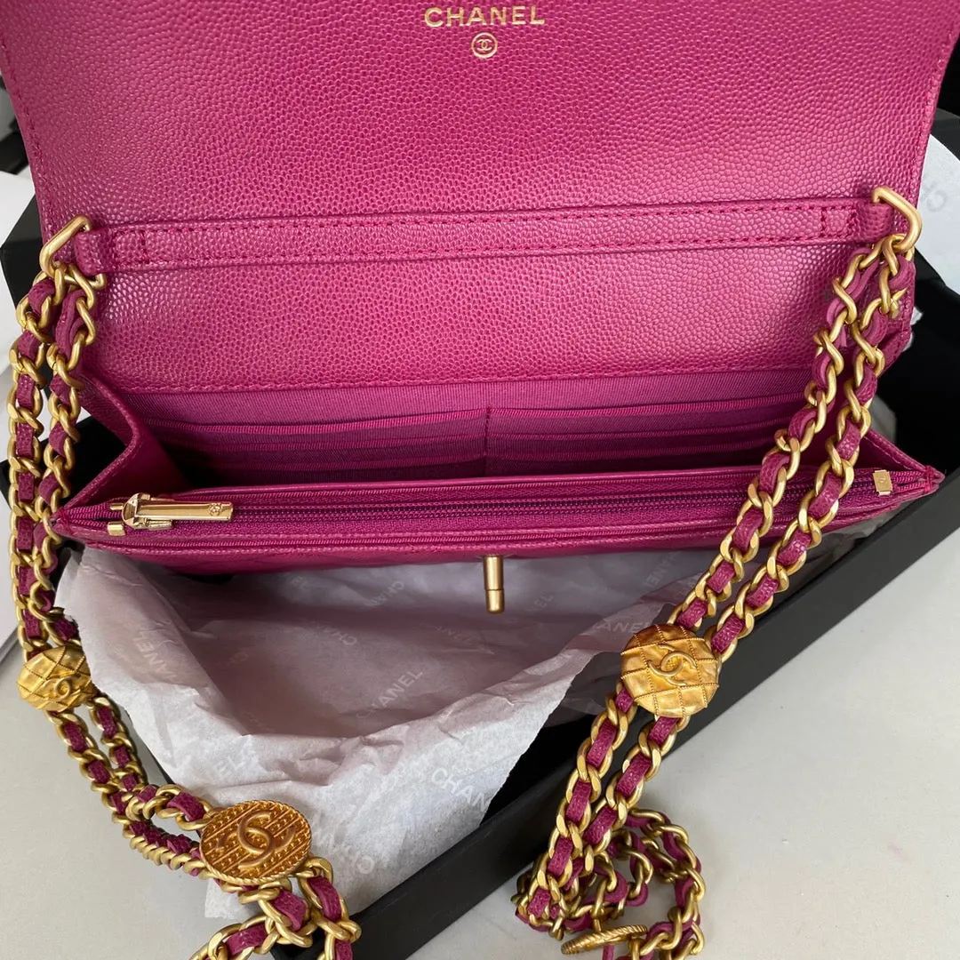 CHLSmall Flap Bag Gold Hardware Plum For Women, Women&#8217;s Handbags, Shoulder Bags 7.5in/19cm AP2840