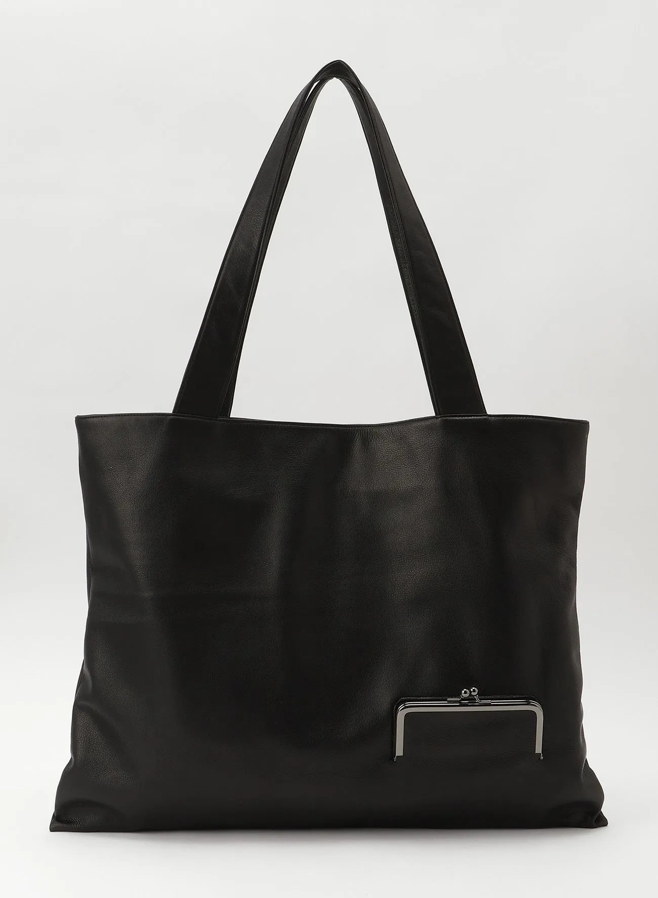 clasp tote LL