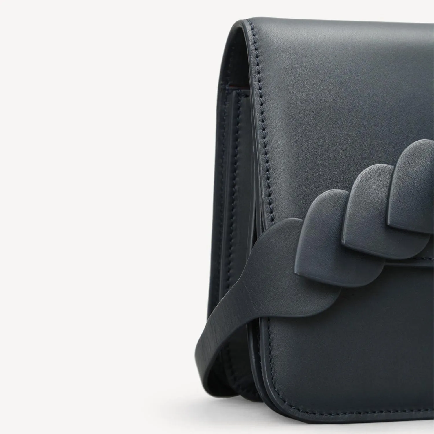Classic Box Bag