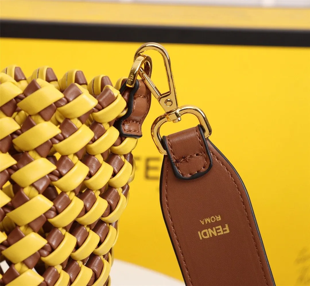 EN   Designer bags by Fendi 016