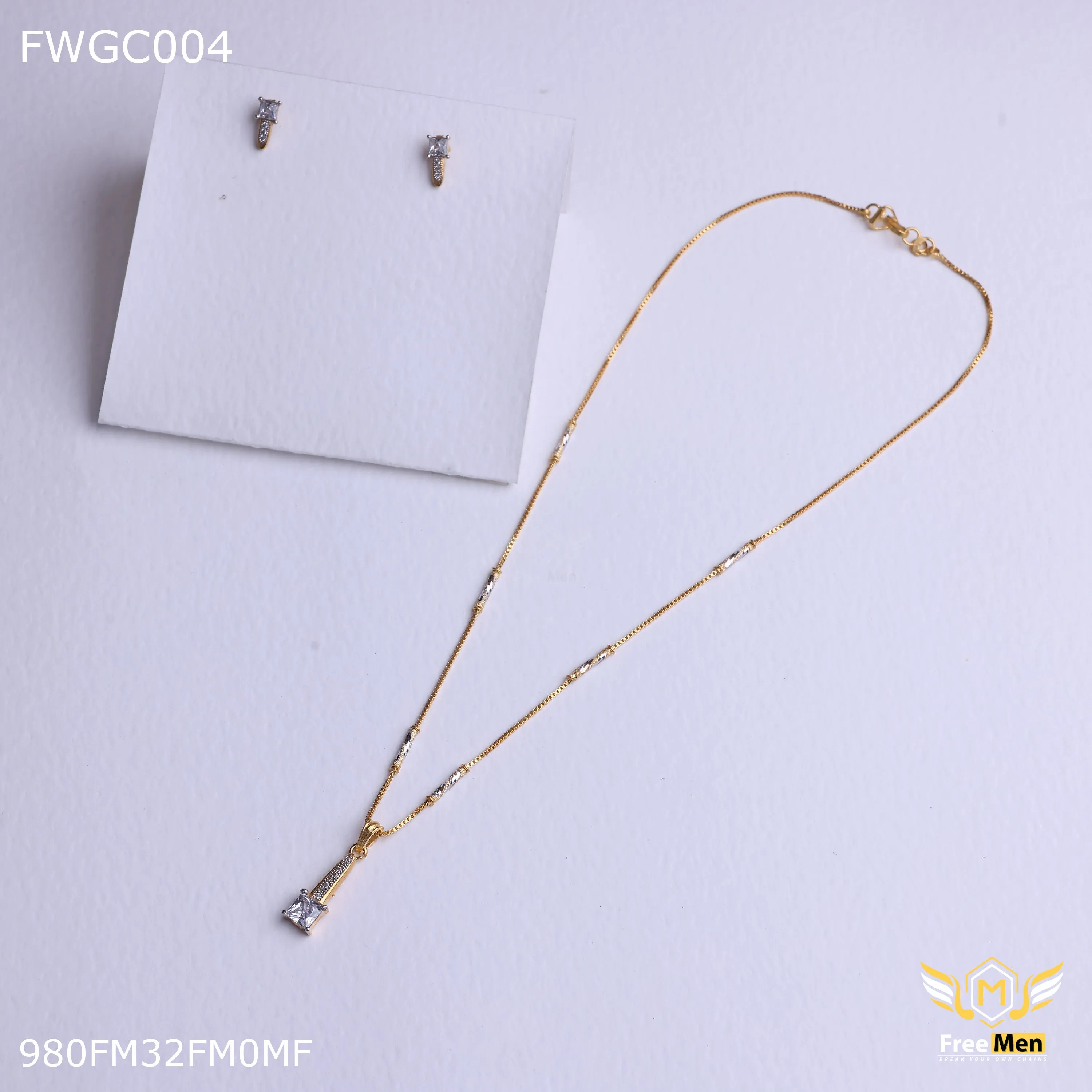 Freemen 1GM Small diamond pendenty with earring for girls - FWGC004