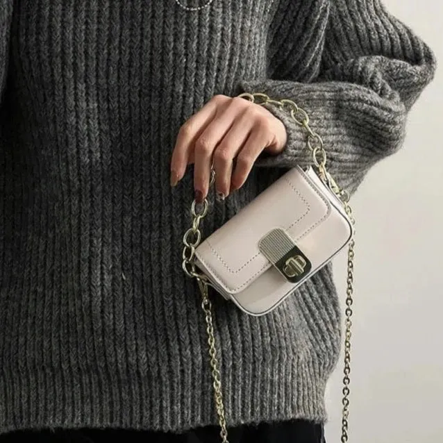 Hessa Micro Chain Crossbody Bags - 5 Colors