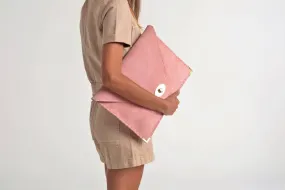 Large Suede clutch in pink: Gold hardware