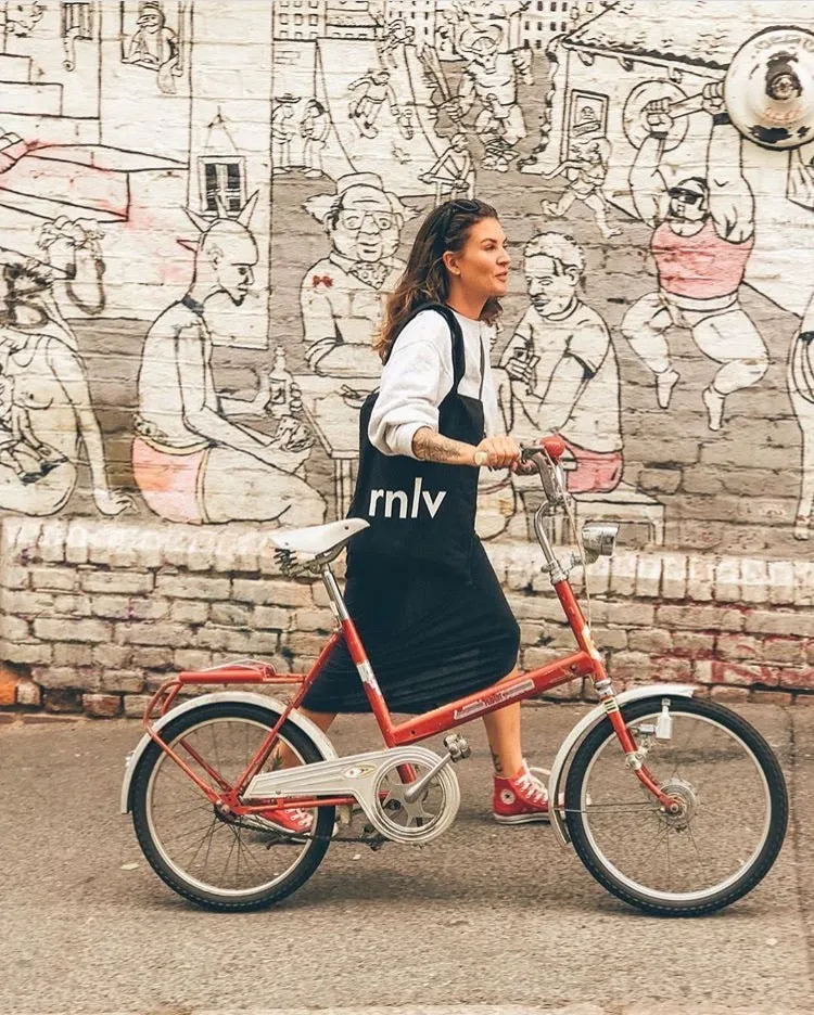 RNLV ZIPPER TOTE