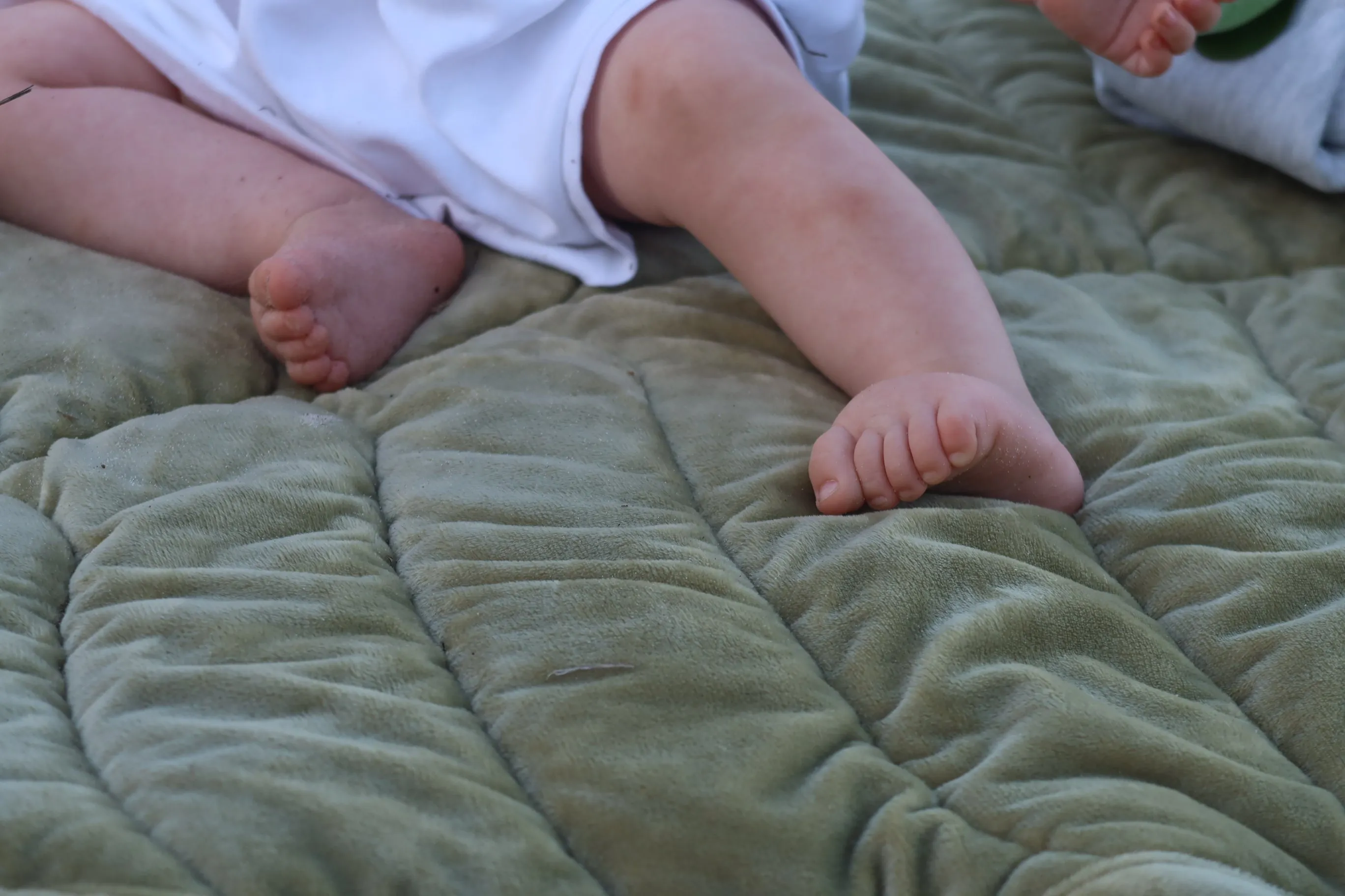 Sleep & Play Leaf Mat
