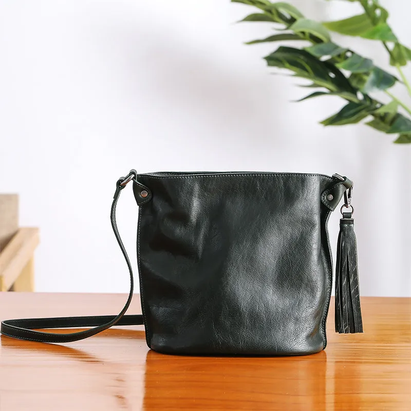 Womens Leather Fringe Crossbody Purse Bucket Bag Over the Shoulder Bag for Women