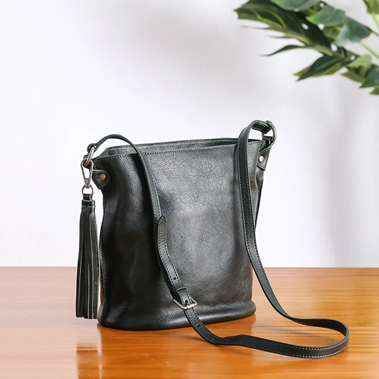 Womens Leather Fringe Crossbody Purse Bucket Bag Over the Shoulder Bag for Women